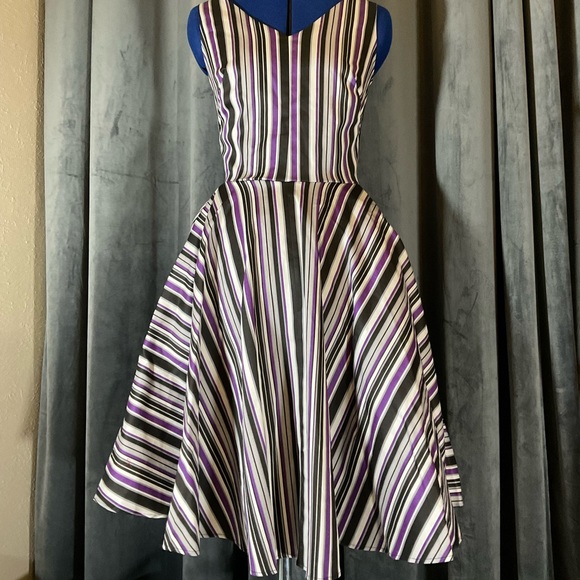 Pinup Girl Clothing Pinup Couture Havana Nights Dress Solstice Stripe Size M NWT - Picture 3 of 7